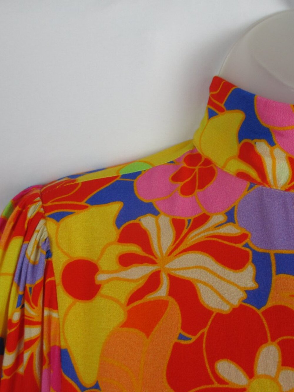 Emily McCarthy Floral Long Sleeve Dress Tiered Hem Multicolor Small $318 Luxury - Picture 11 of 11